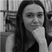 Diplômée stylisme/modélisme, cours de couture